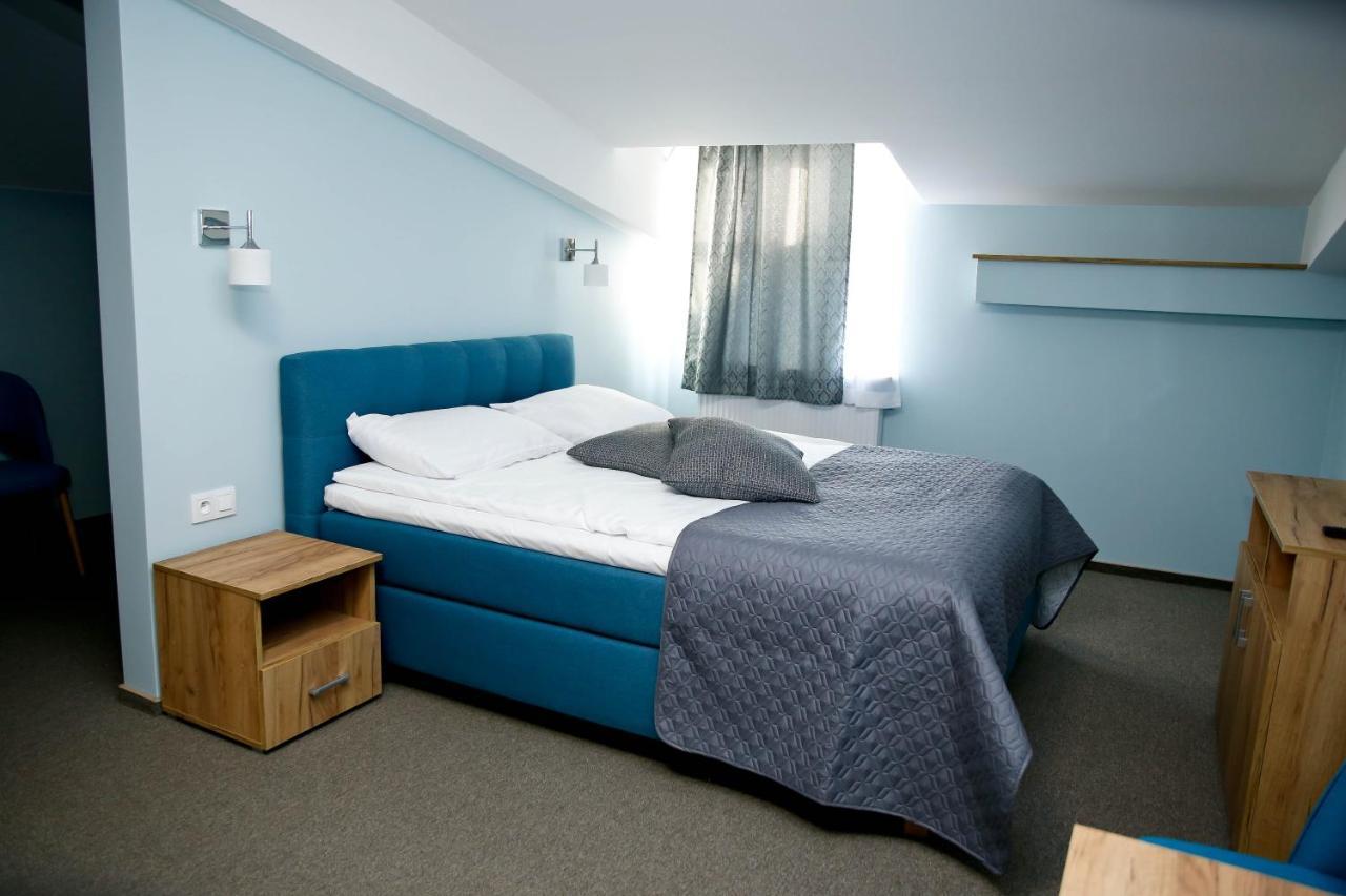 Pod Wiatrakiem Hotel Warta Eksteriør billede